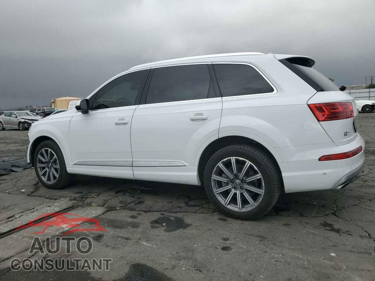AUDI Q7 2019 - WA1LAAF71KD008828