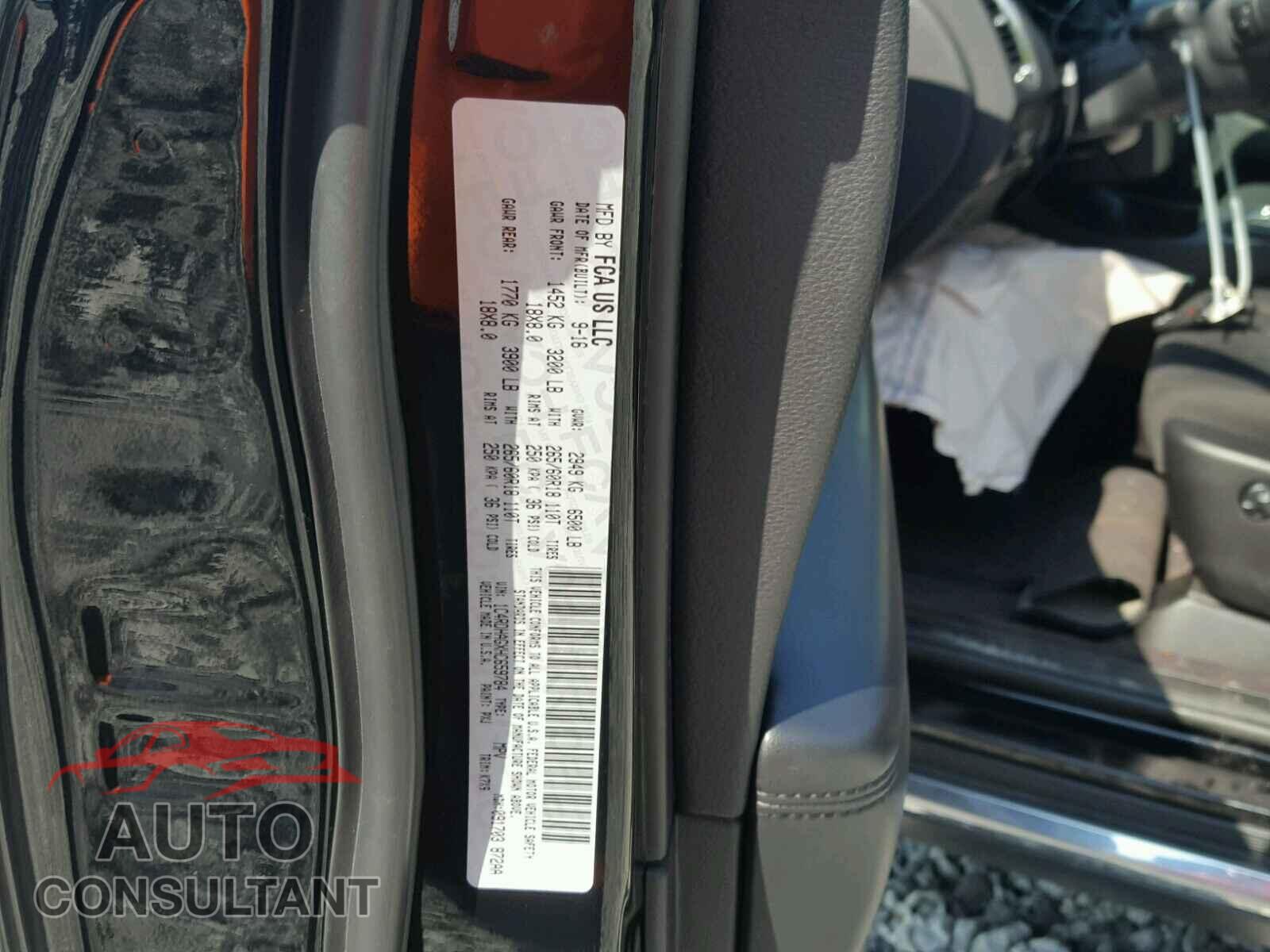 DODGE DURANGO SXT 2017 - 1C4RDHAGXHC659784