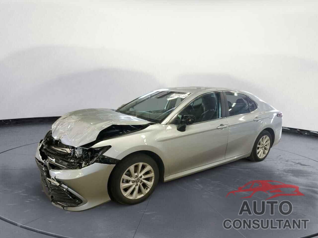 TOYOTA CAMRY 2022 - 4T1C11AK5NU662703