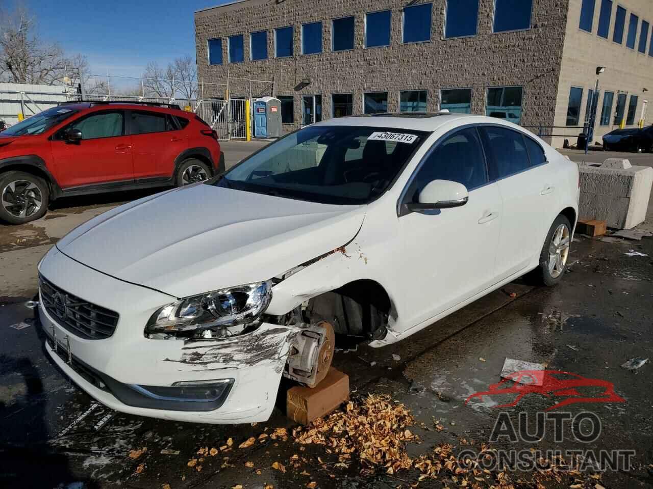 VOLVO S60 2015 - YV1612TK9F1347954