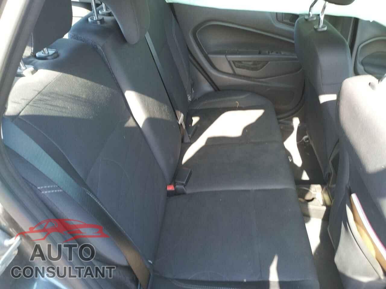 FORD FIESTA 2019 - 3FADP4EJ2KM108146
