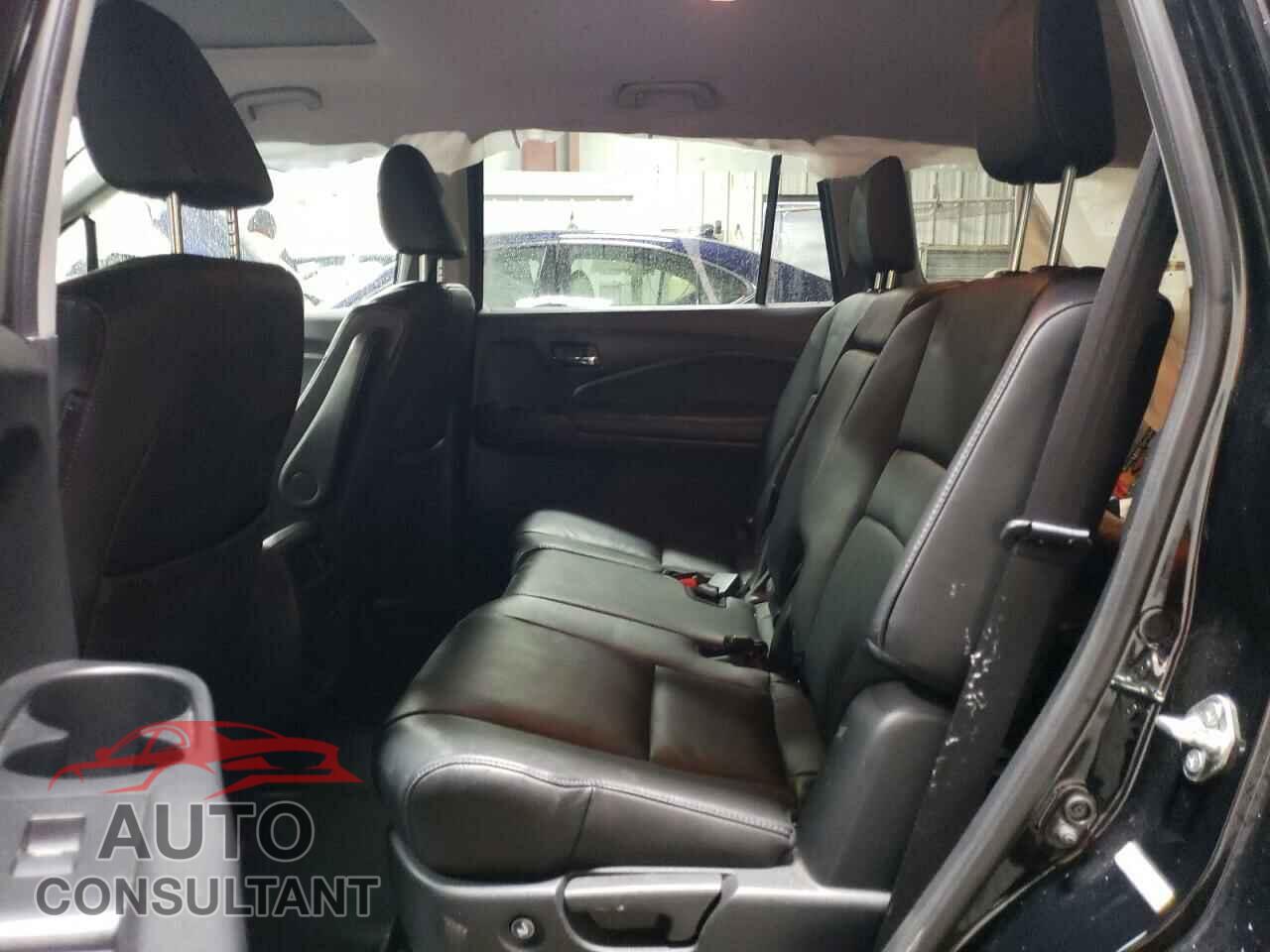 HONDA PILOT 2016 - 5FNYF6H53GB054912