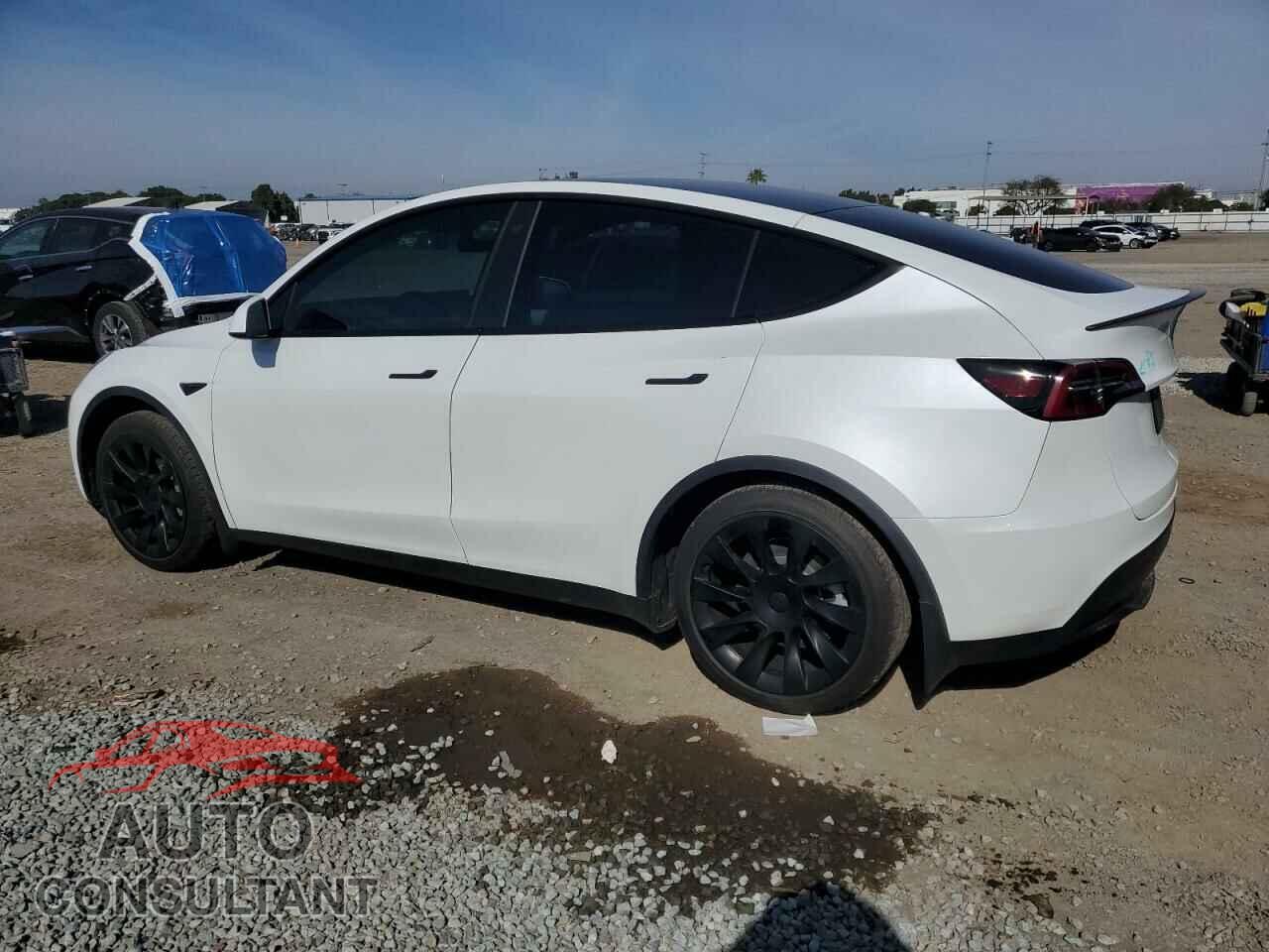 TESLA MODEL Y 2022 - 7SAYGAEE6NF489864