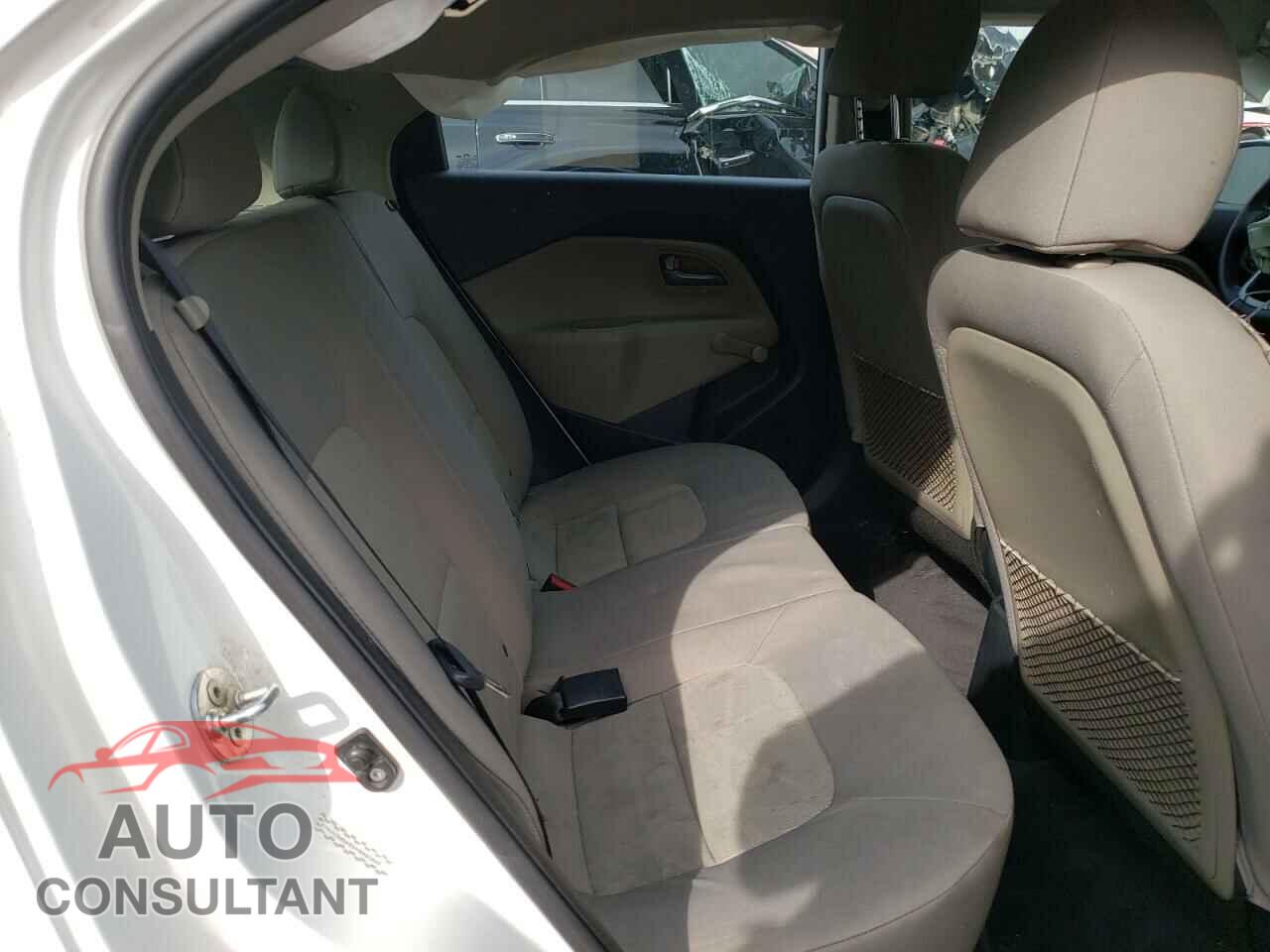 KIA RIO 2017 - KNADM5A3XH6035646