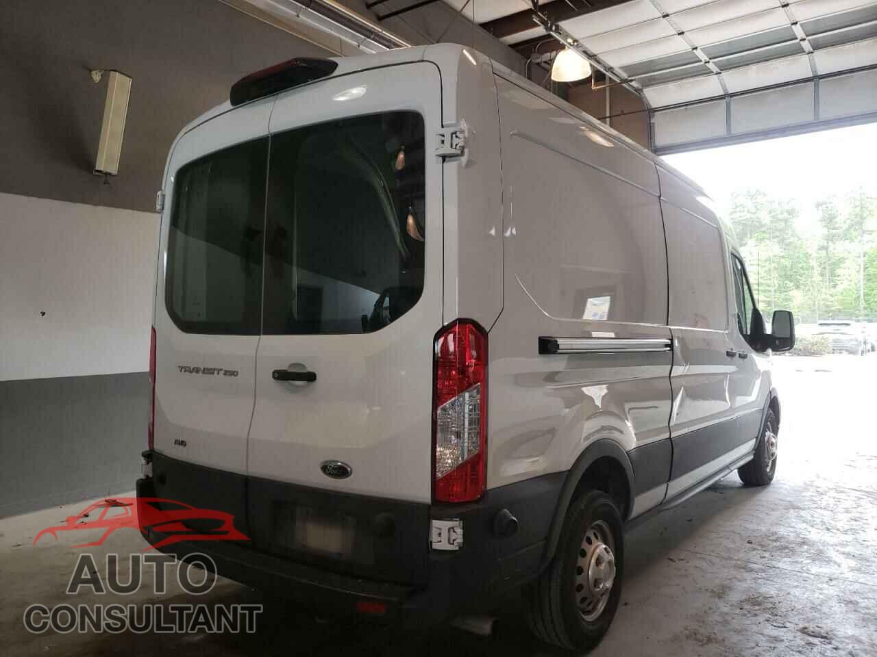 FORD TRANSIT CO 2020 - 1FTBR2C88LKA31078