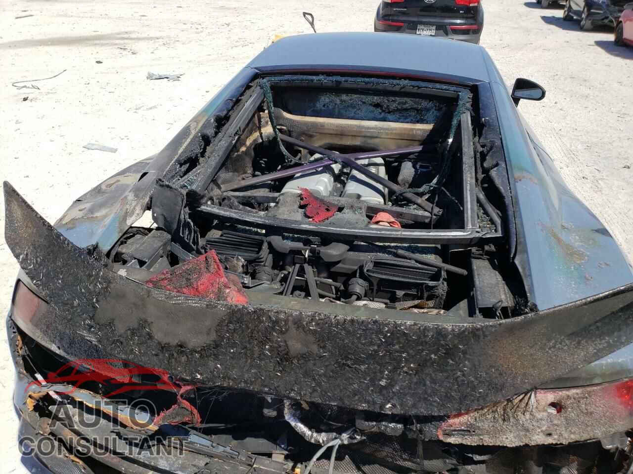 AUDI R8 2020 - WUAKBAFX6L7901370