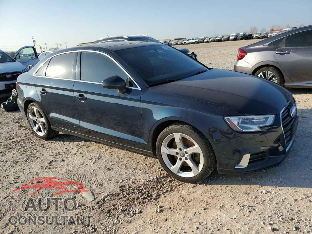 AUDI A3 2019 - WAUAUGFF2K1021052