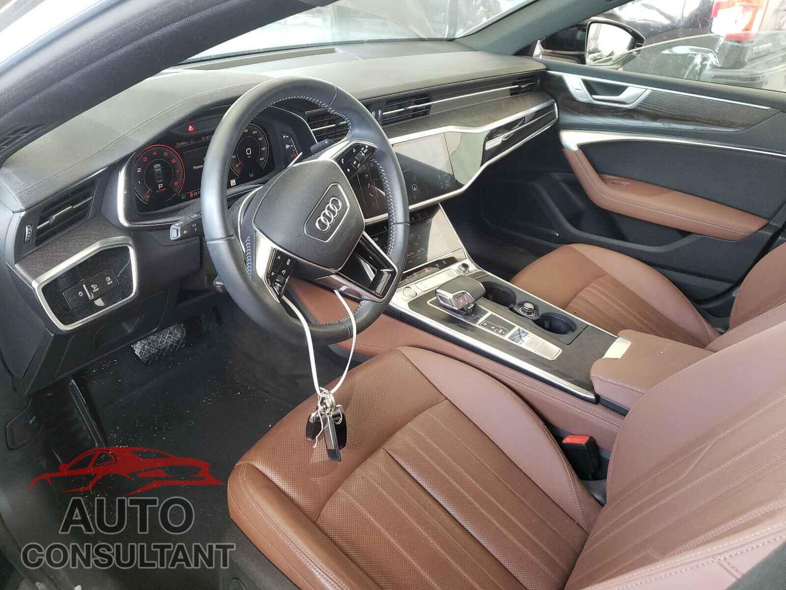 AUDI A7 2019 - WAUV2AF22KN131058