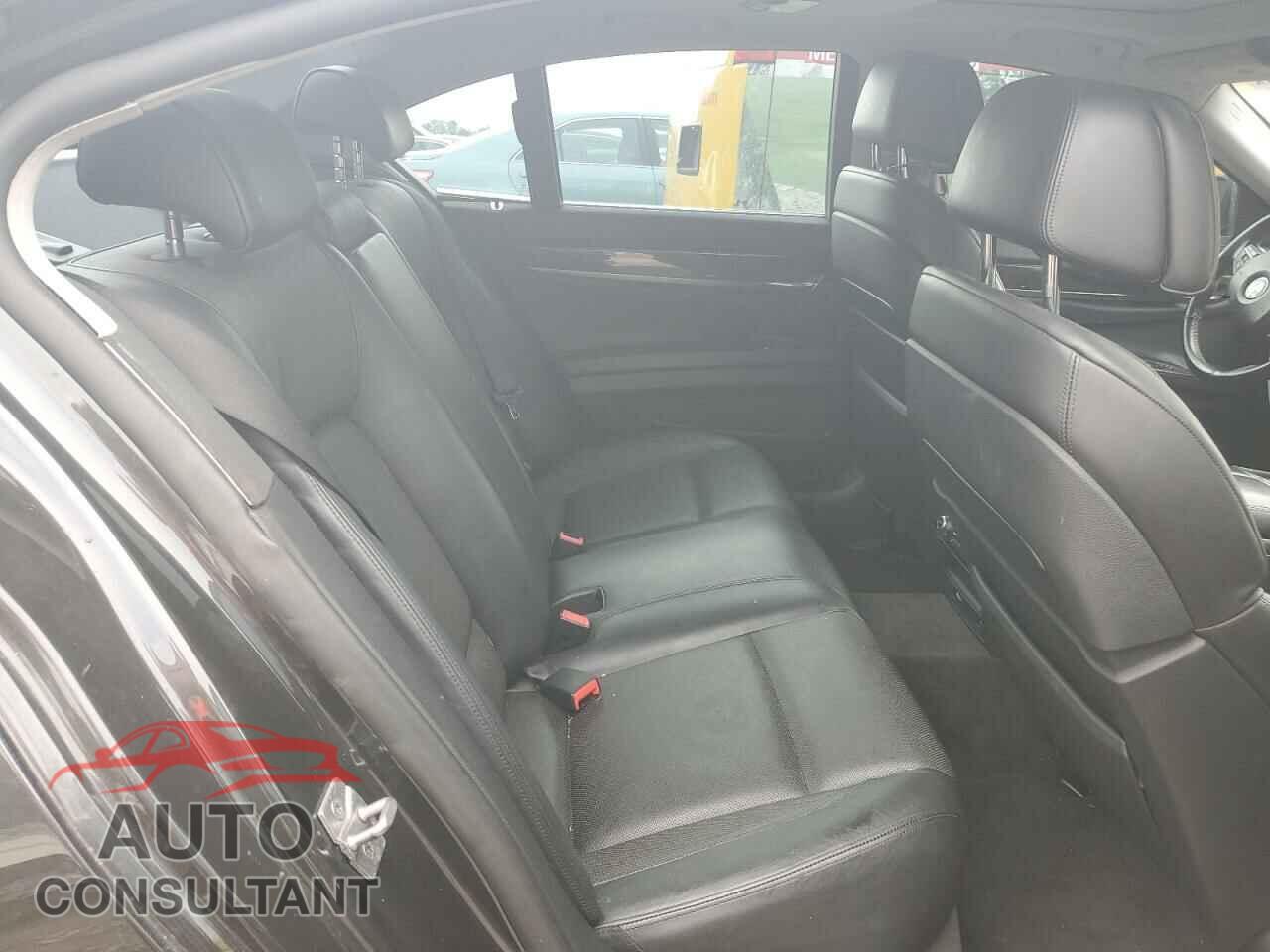 BMW 7 SERIES 2012 - WBAKC6C52CC396443