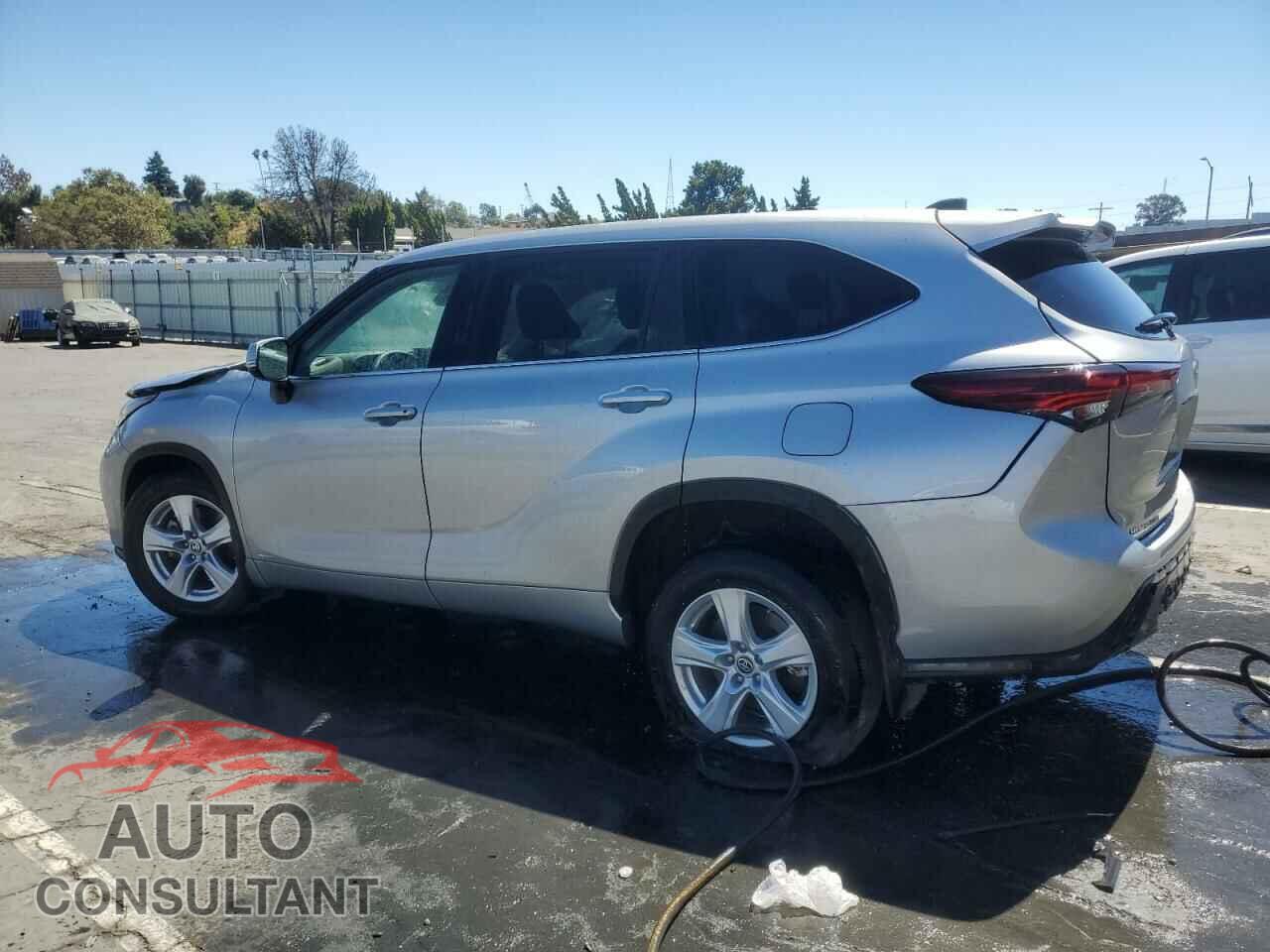 TOYOTA HIGHLANDER 2024 - 5TDBBRCH2RS602935