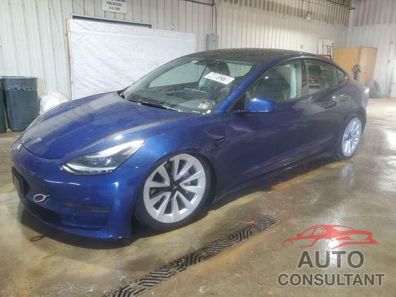 TESLA MODEL 3 2022 - 5YJ3E1EA8NF371082