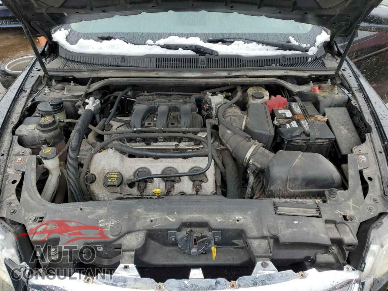 FORD TAURUS 2012 - 1FAHP2EW8CG128818