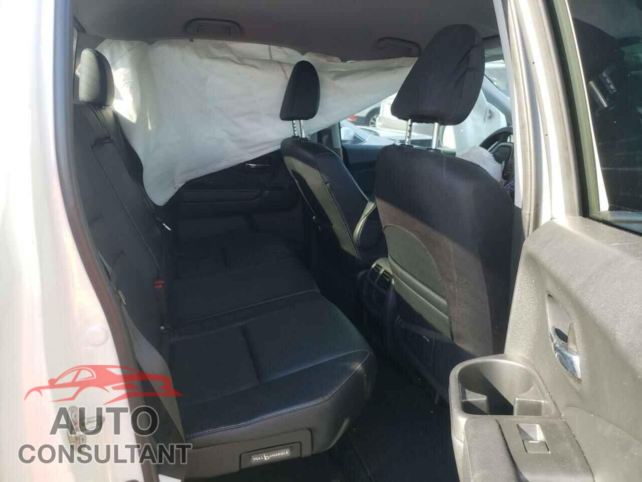 HONDA RIDGELINE 2017 - 5FPYK2F63HB010885
