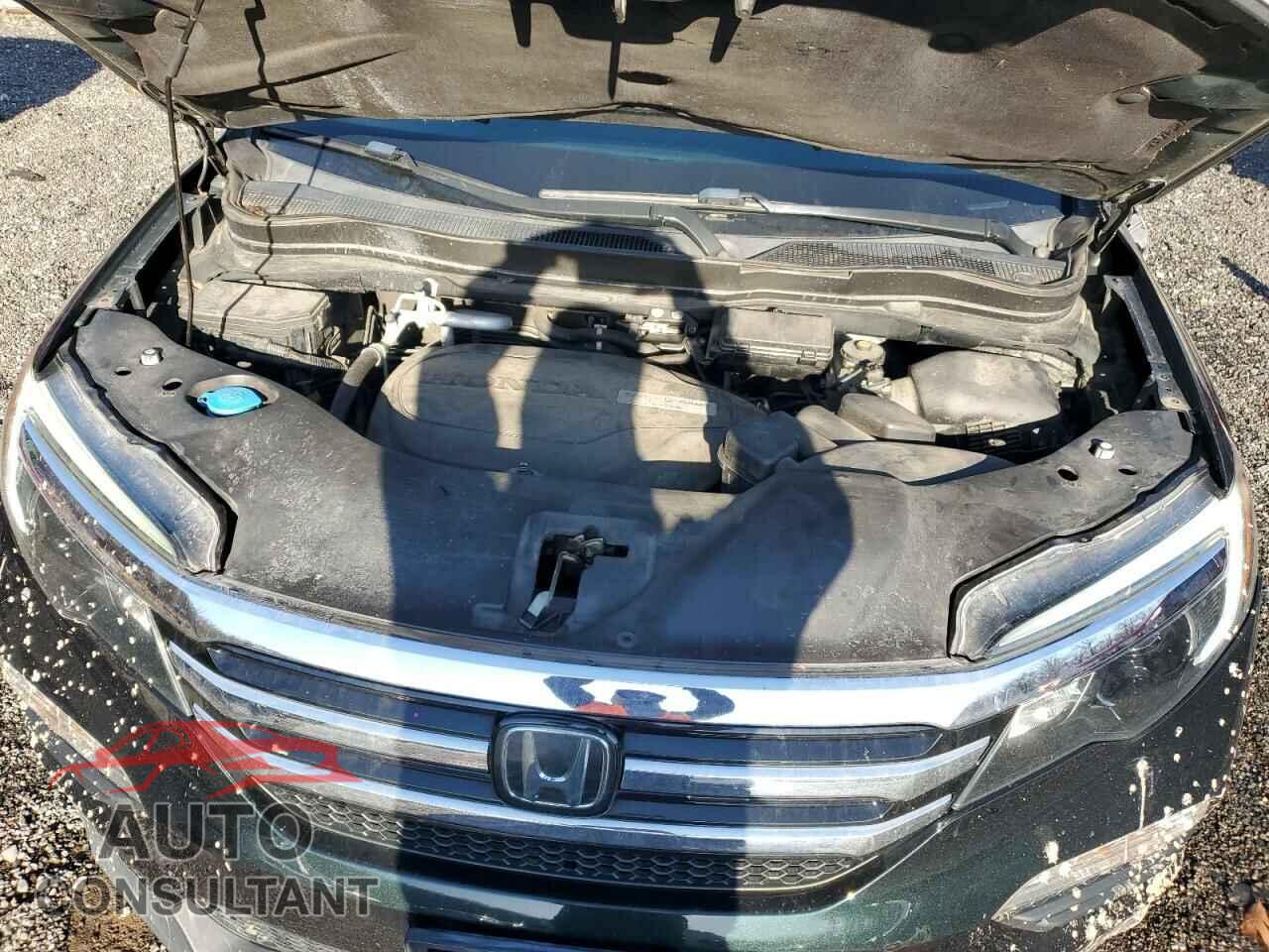 HONDA PILOT 2017 - 5FNYF6H04HB071482