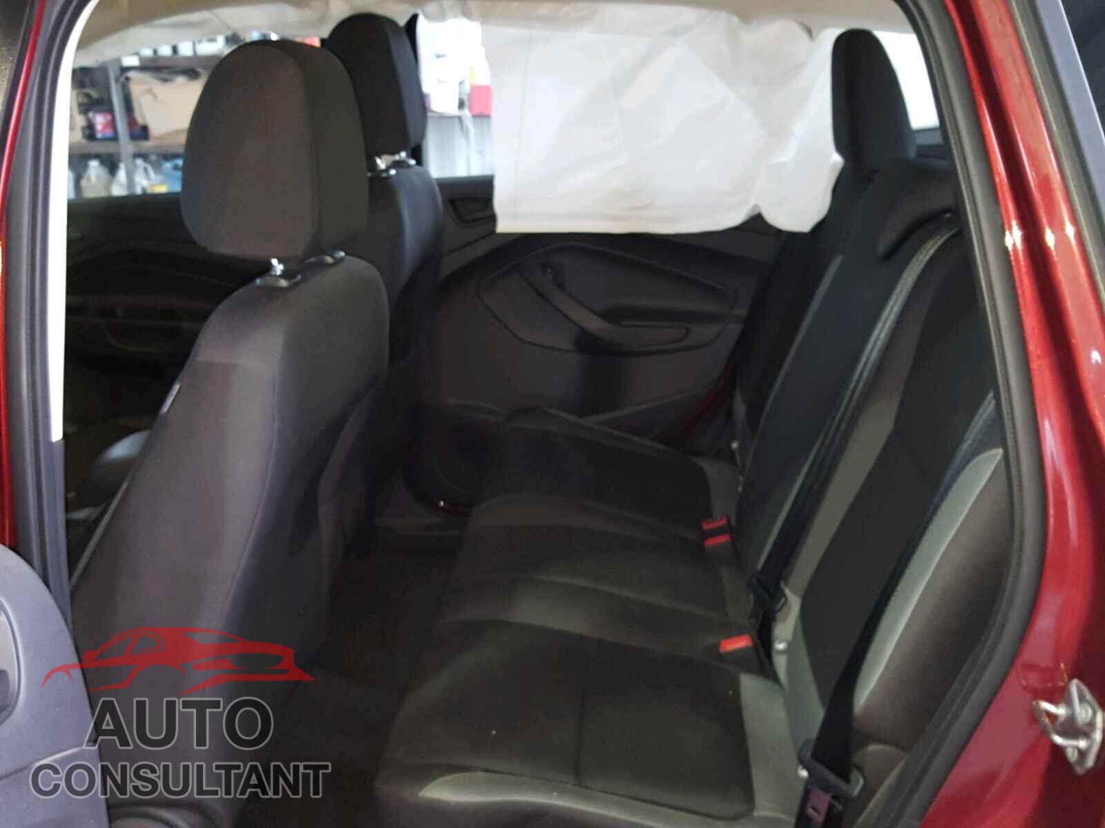 FORD ESCAPE S 2016 - 1FMCU0F78GUC10754
