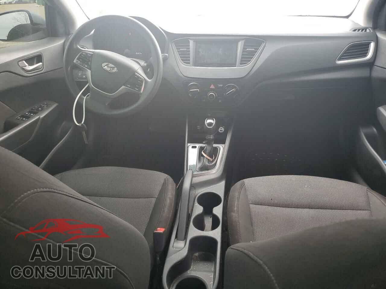HYUNDAI ACCENT 2018 - 3KPC24A37JE010251