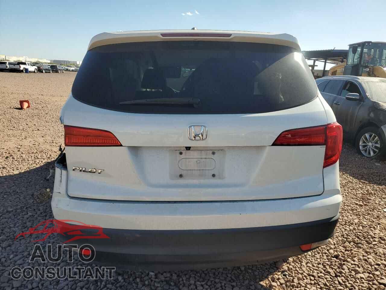 HONDA PILOT 2018 - 5FNYF5H3XJB007148