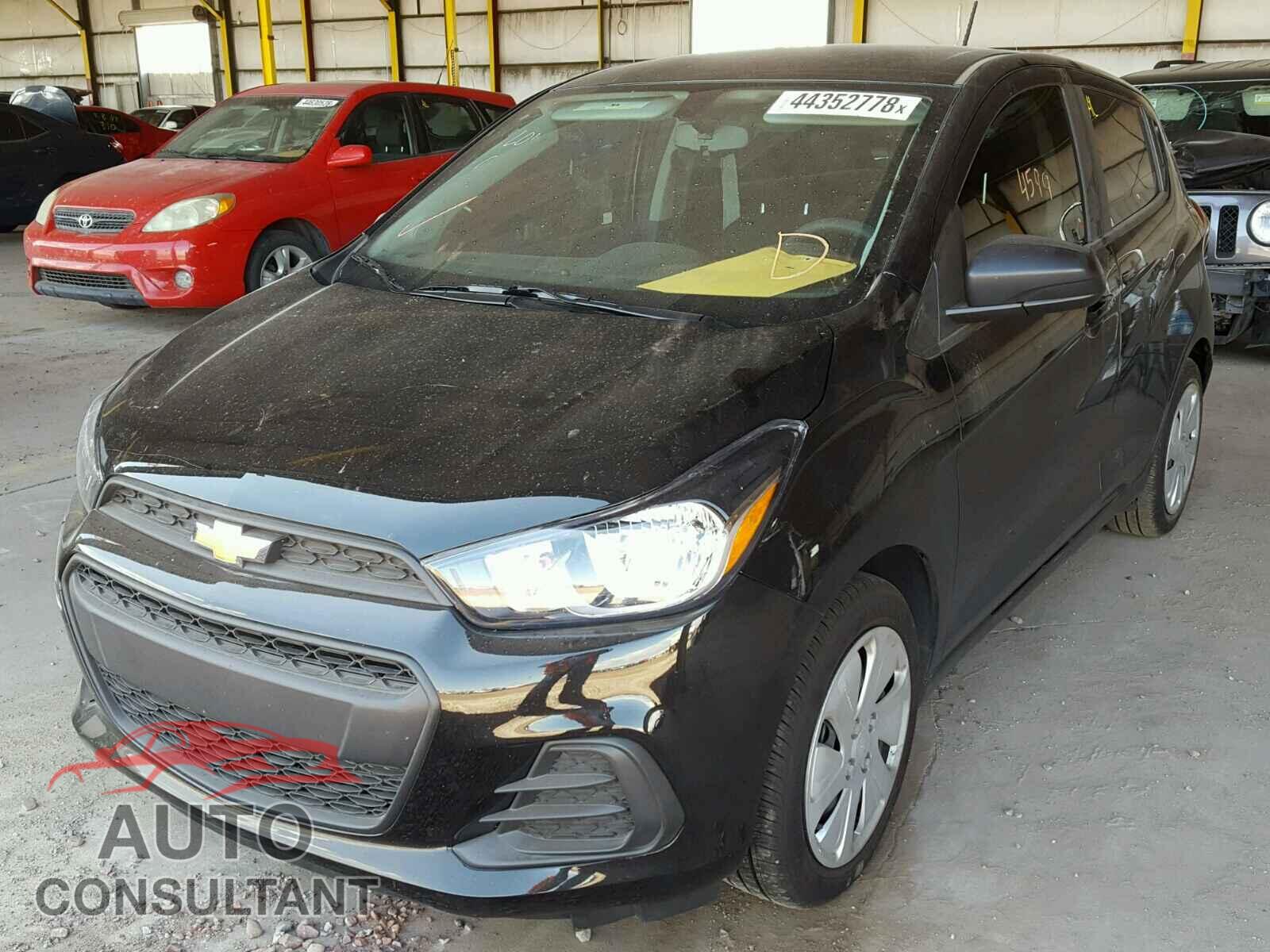 CHEVROLET SPARK 2018 - KL8CB6SA8JC449158