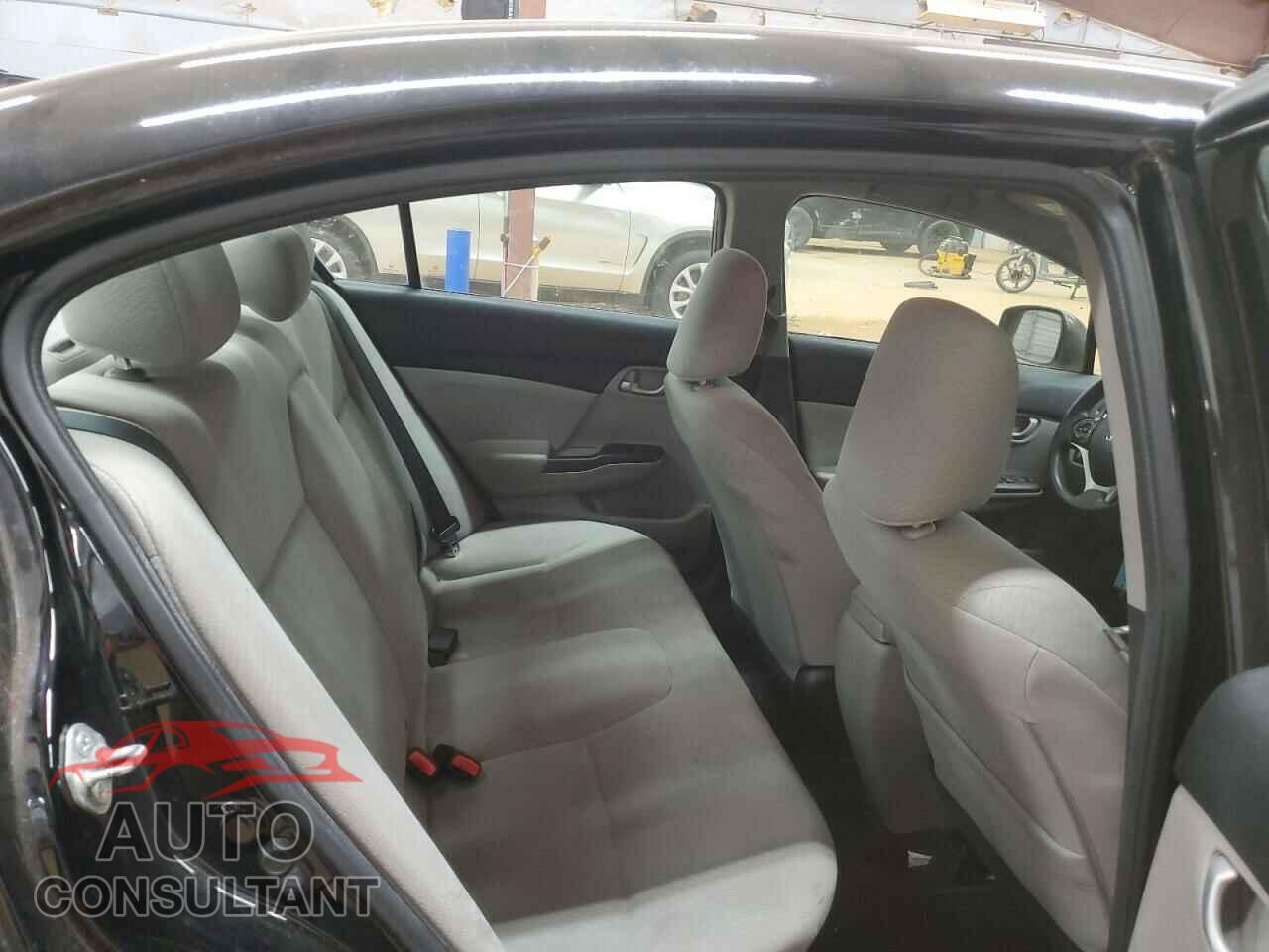 HONDA CIVIC 2013 - 2HGFB2F56DH550518