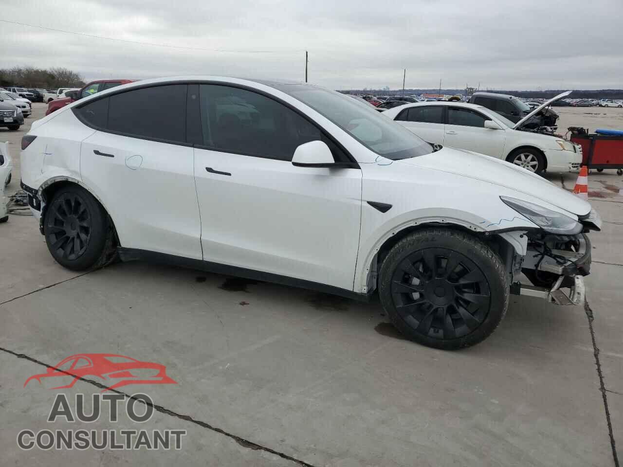 TESLA MODEL Y 2020 - 5YJYGDEE7LF037420