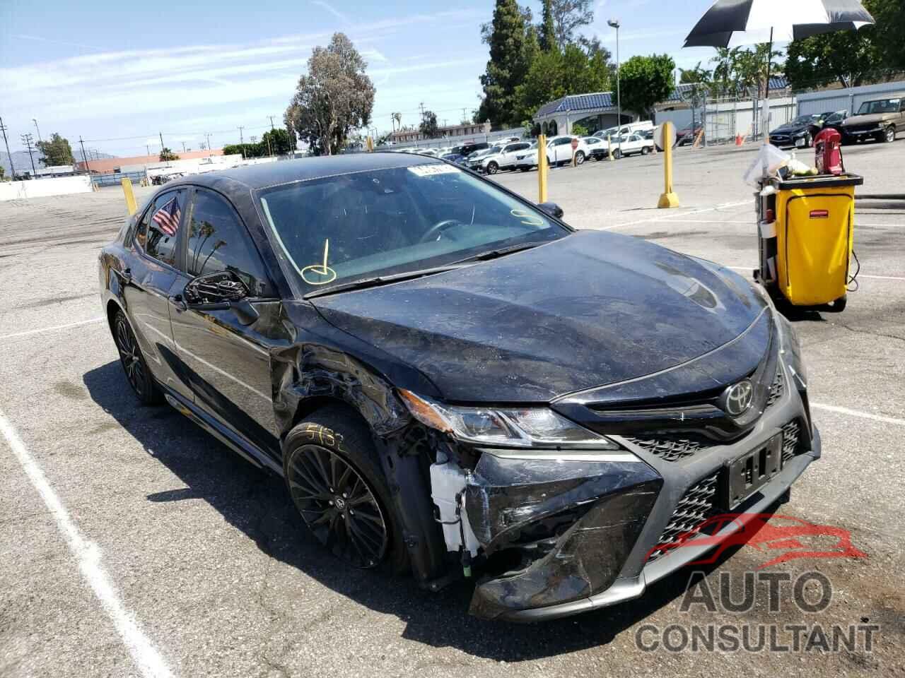 TOYOTA CAMRY 2020 - 4T1G11AK2LU312704
