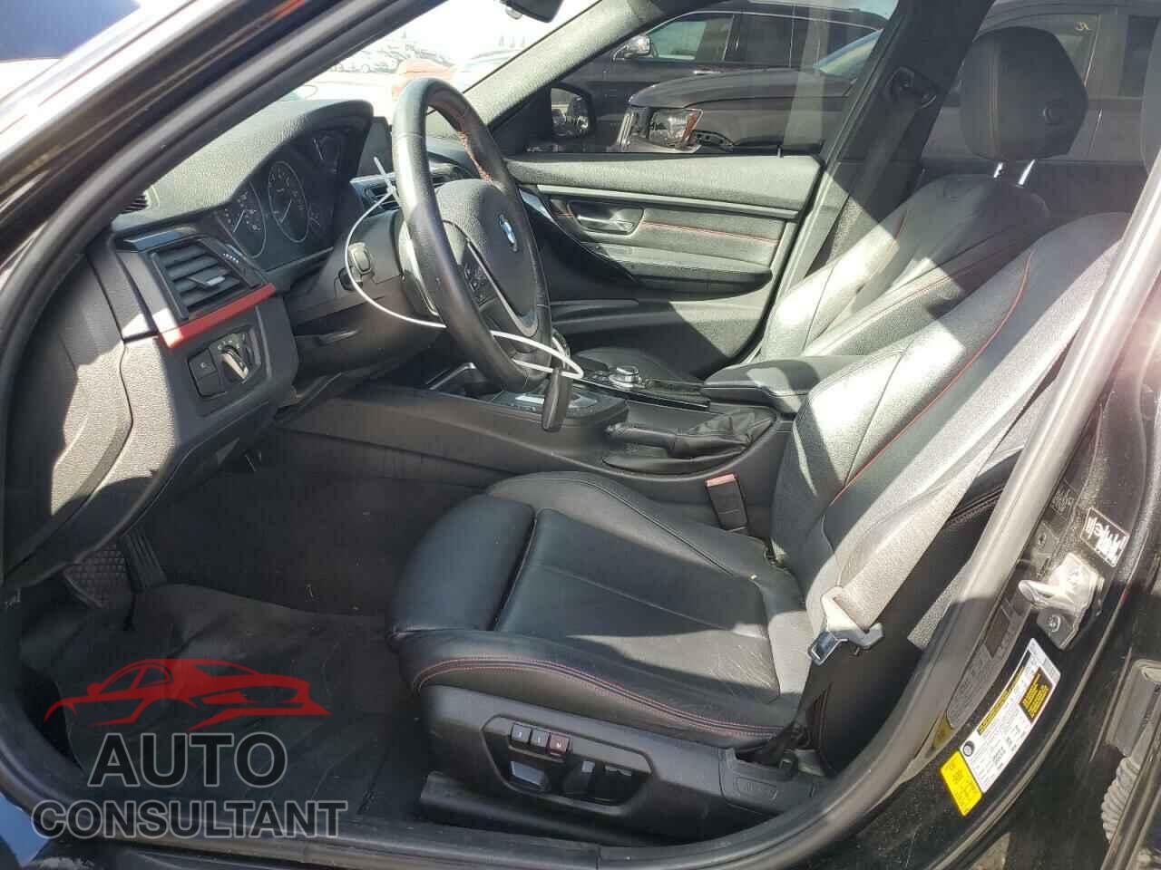 BMW 3 SERIES 2013 - WBA3A5C59DF357742