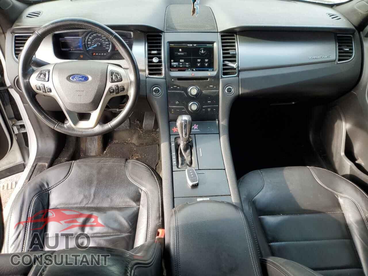 FORD TAURUS 2013 - 1FAHP2E84DG180577