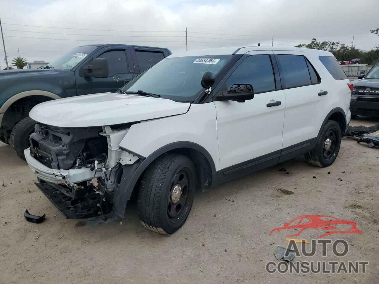 FORD EXPLORER 2018 - 1FM5K8AR4JGA58631