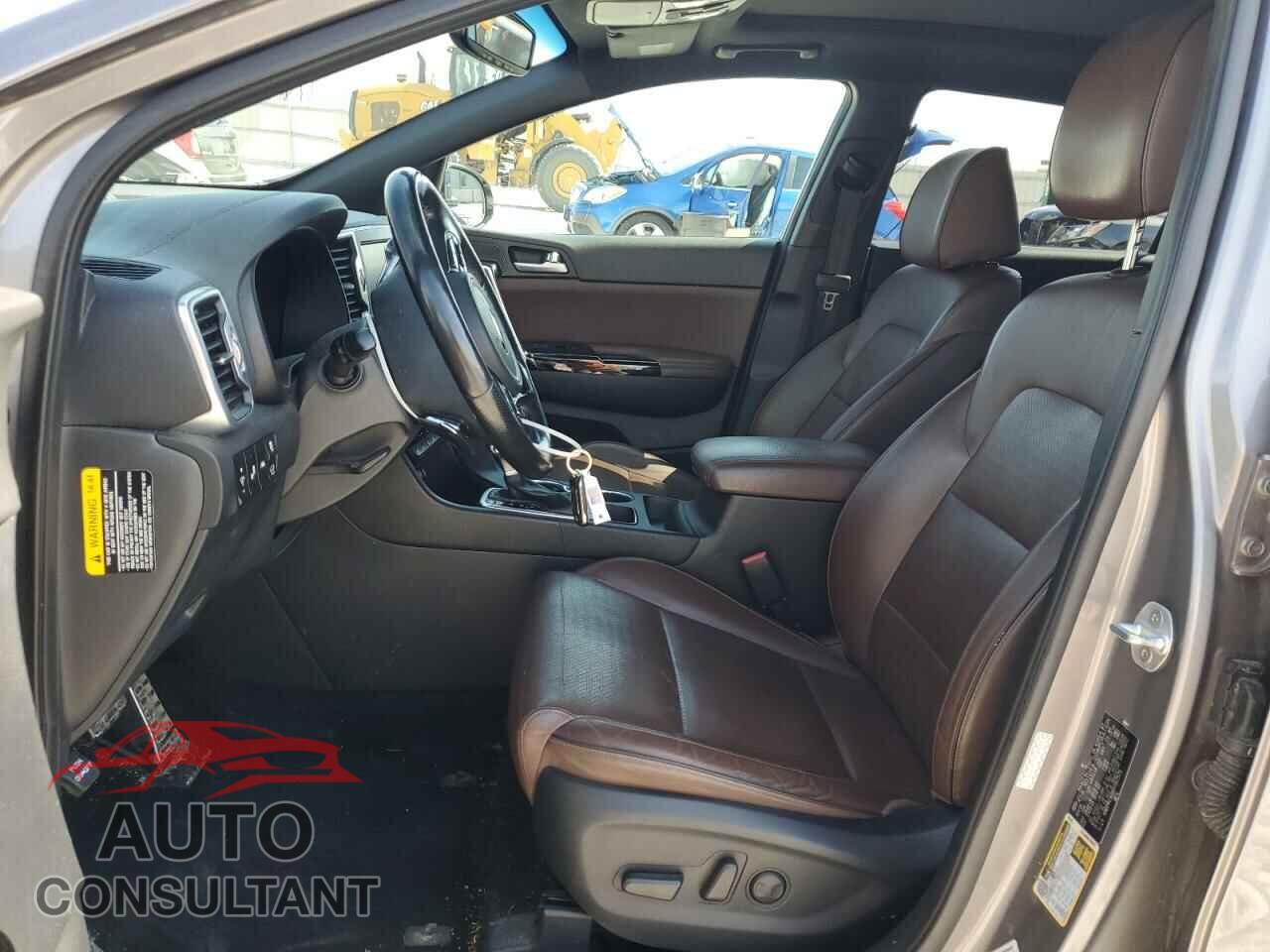KIA SPORTAGE 2017 - KNDPRCA66H7157575