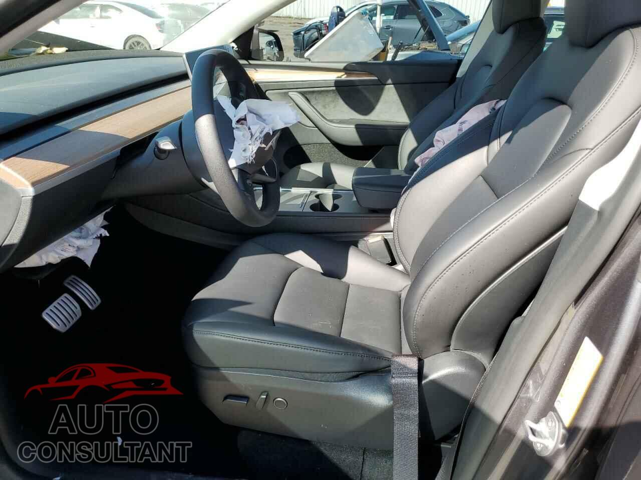 TESLA MODEL Y 2023 - 7SAYGDEF3PF884081