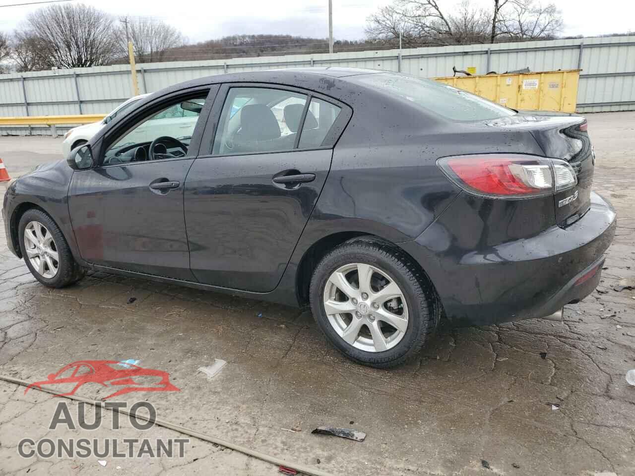 MAZDA 3 2011 - JM1BL1VG4B1356752
