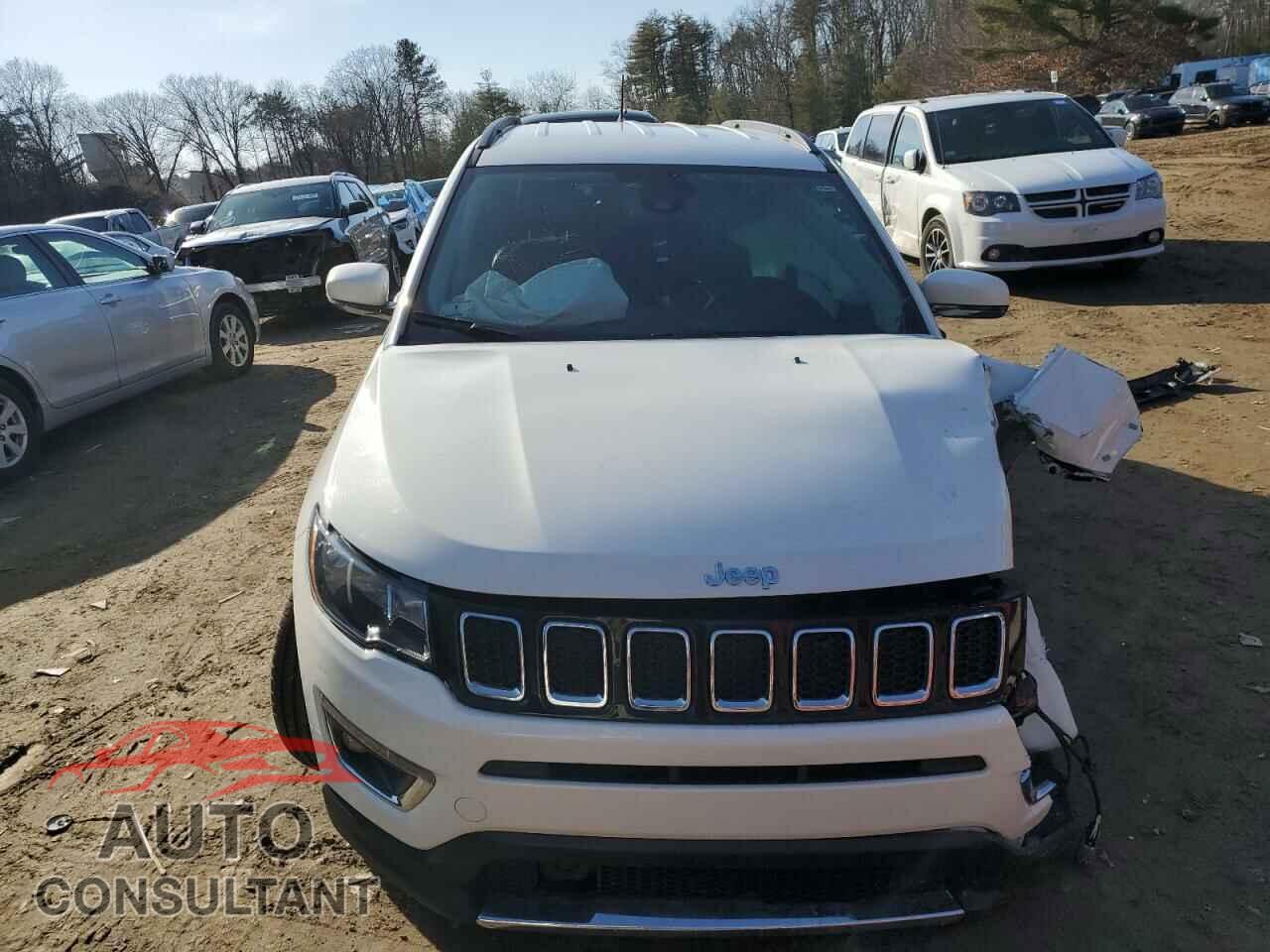 JEEP COMPASS 2021 - 3C4NJDCB6MT590740