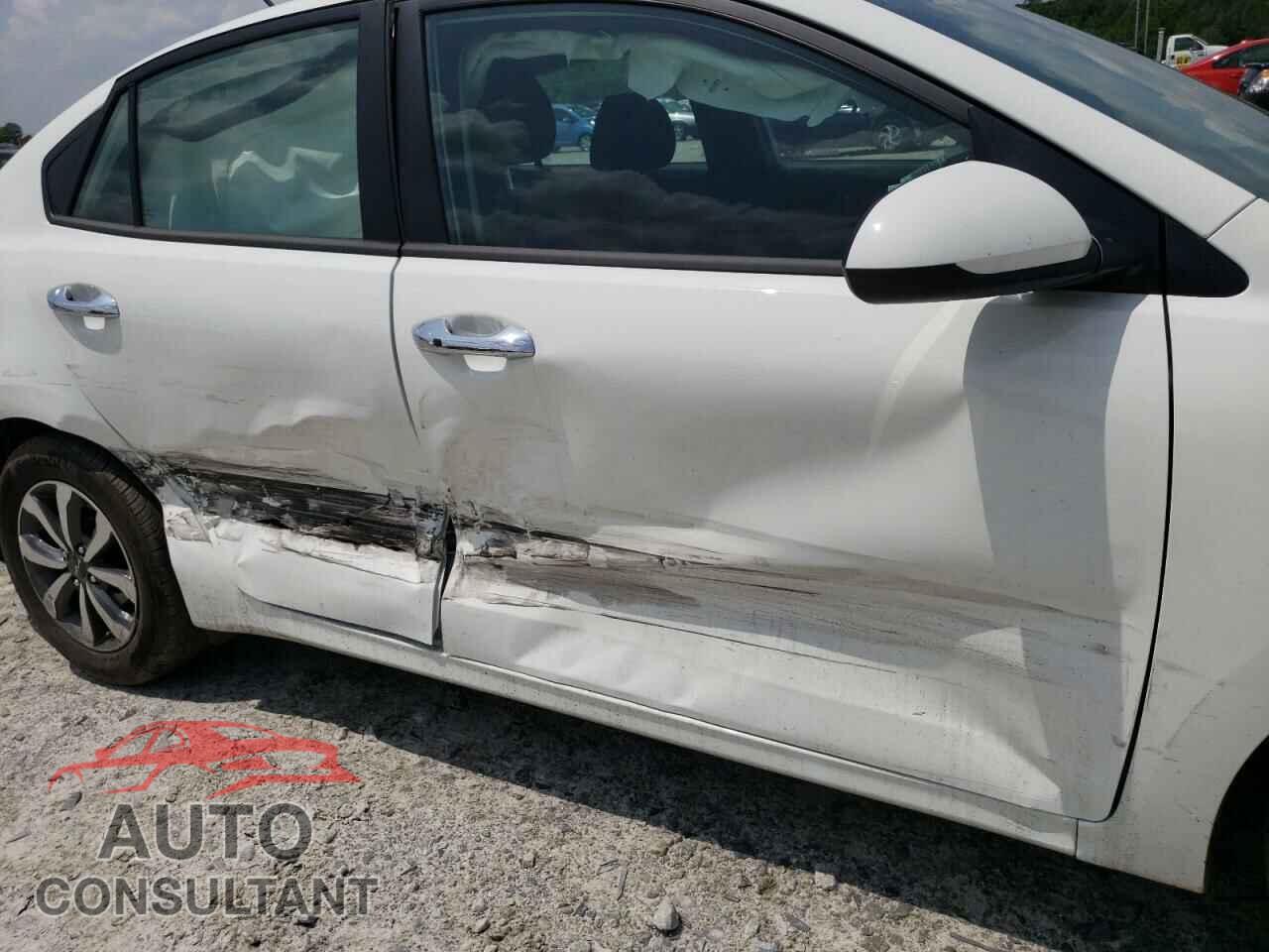 KIA RIO 2022 - 3KPA24AD5NE438440