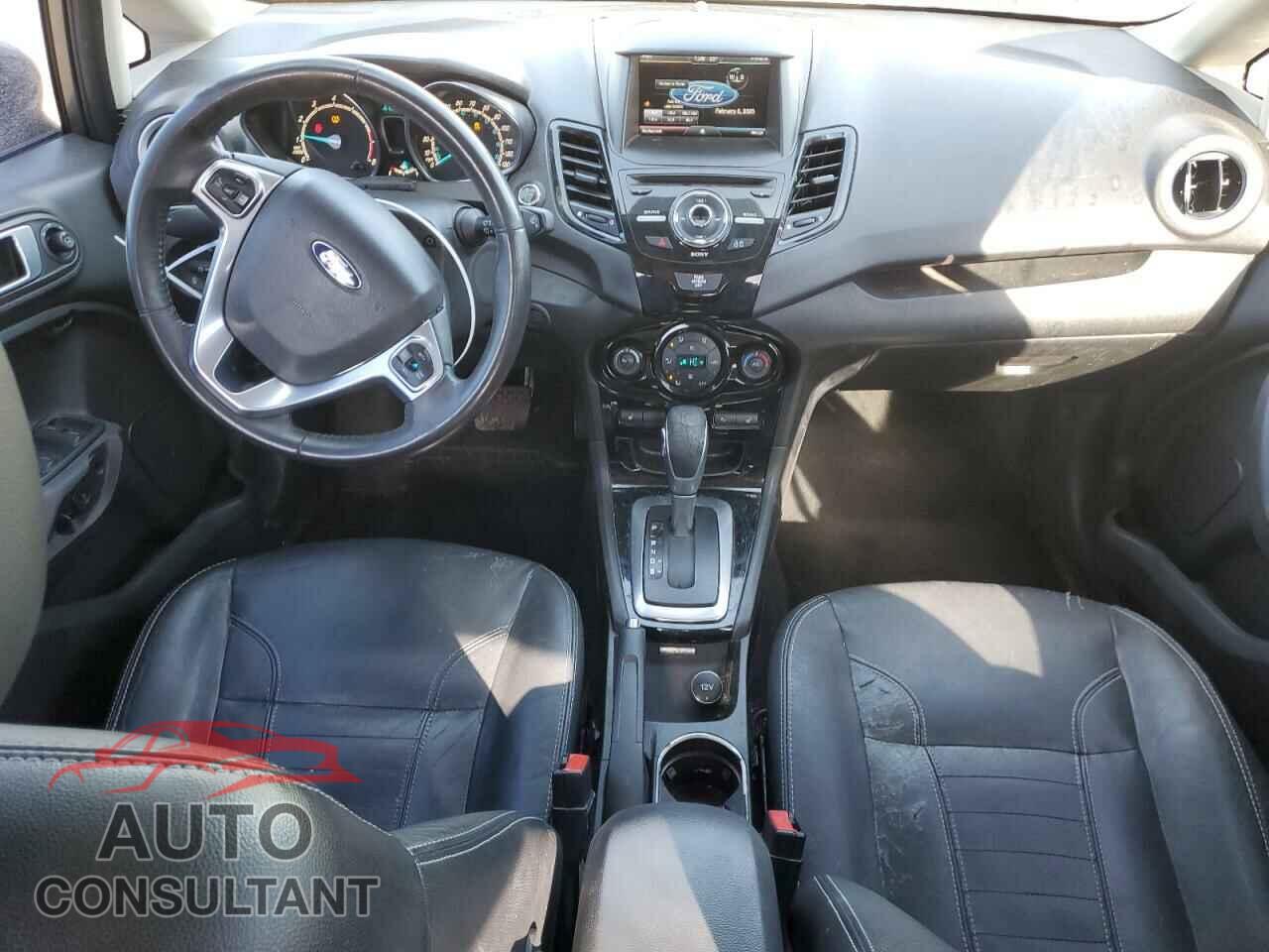 FORD FIESTA 2014 - 3FADP4CJ0EM201013