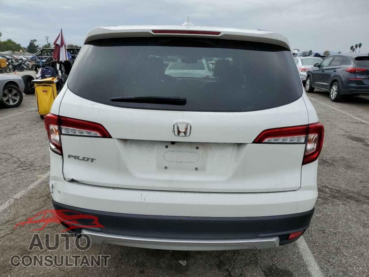 HONDA PILOT 2021 - 5FNYF5H54MB047148