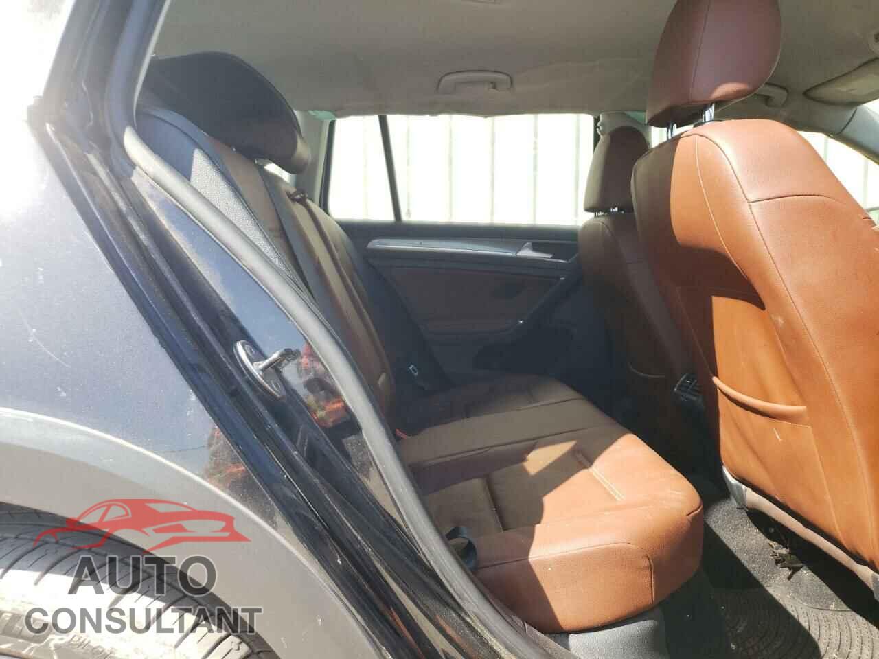 VOLKSWAGEN GOLF 2017 - 3VWM17AU6HM526504