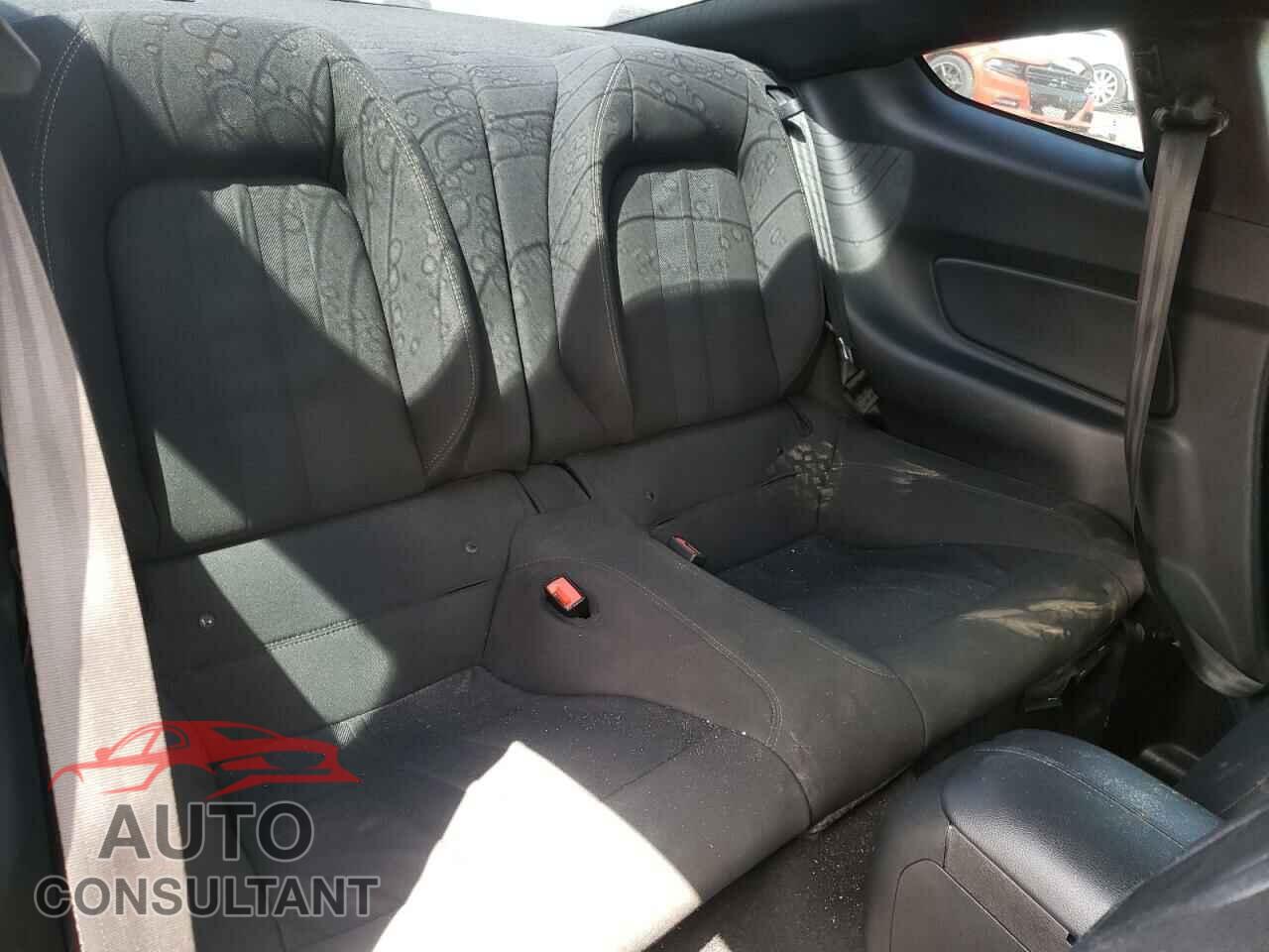 FORD MUSTANG 2019 - 1FA6P8TH5K5200261