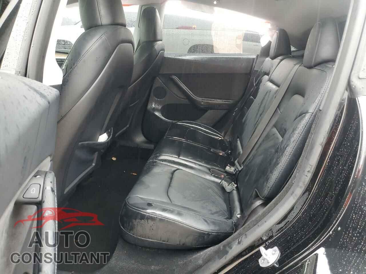 TESLA MODEL Y 2023 - 7SAYGDEE6PA203349