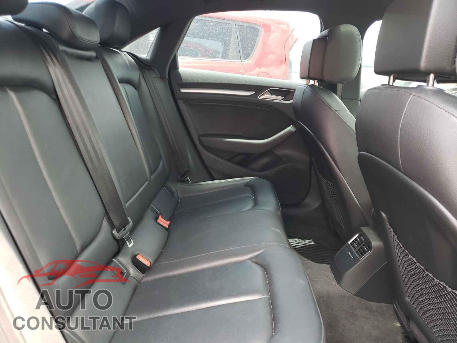 AUDI A3 2016 - WAUB8GFF8G1082535