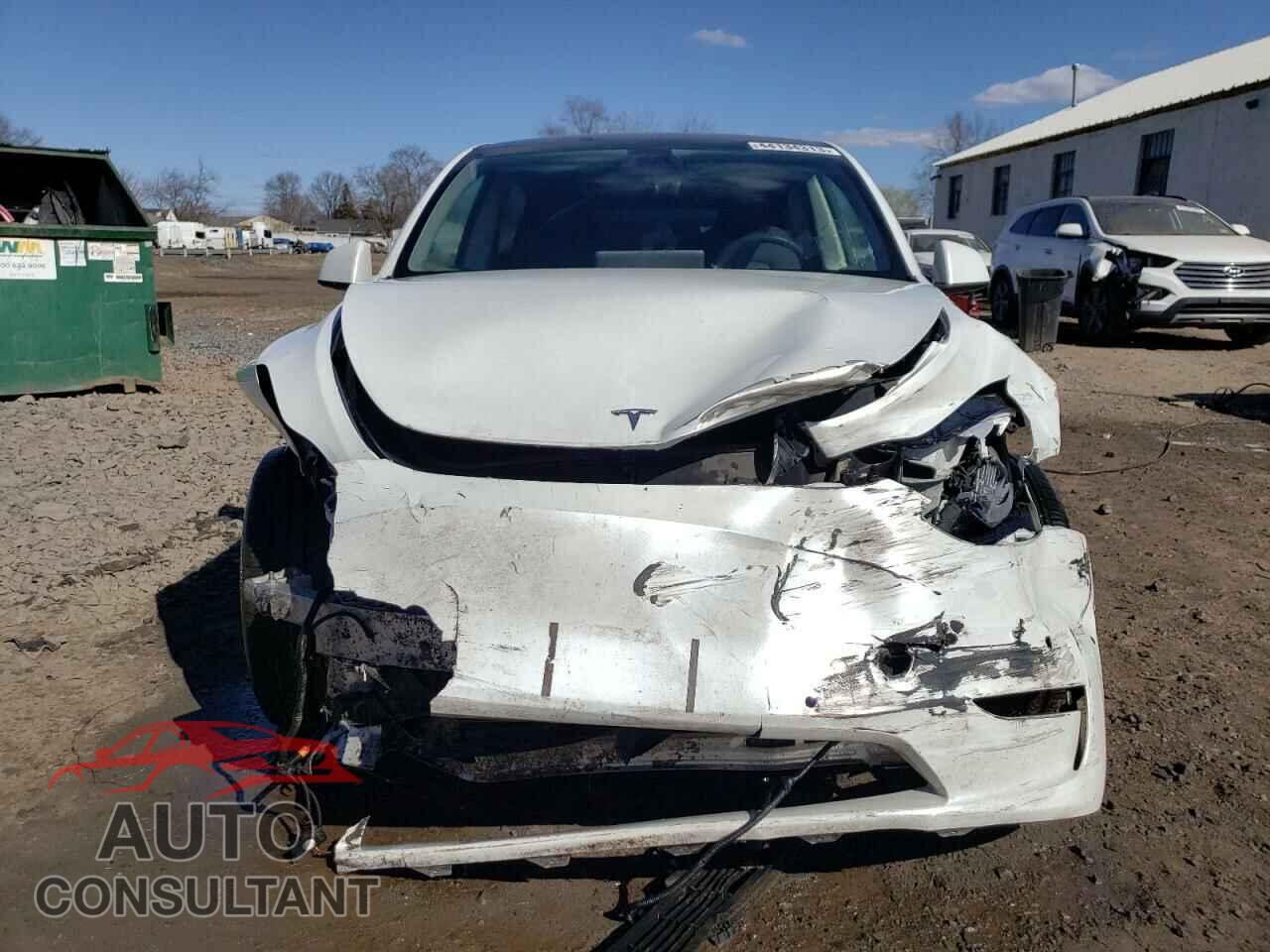 TESLA MODEL Y 2021 - 5YJYGDEE3MF072795