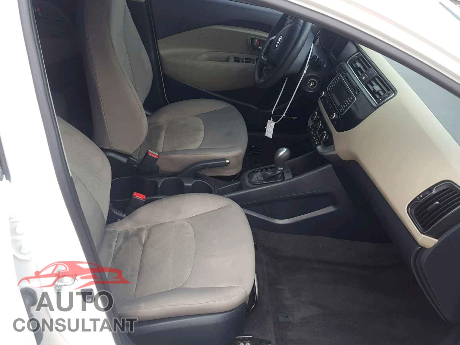 KIA RIO 2016 - KNADM4A31G6548695