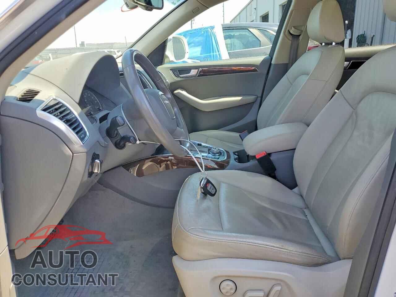 AUDI Q5 2012 - WA1LFAFP9CA044030