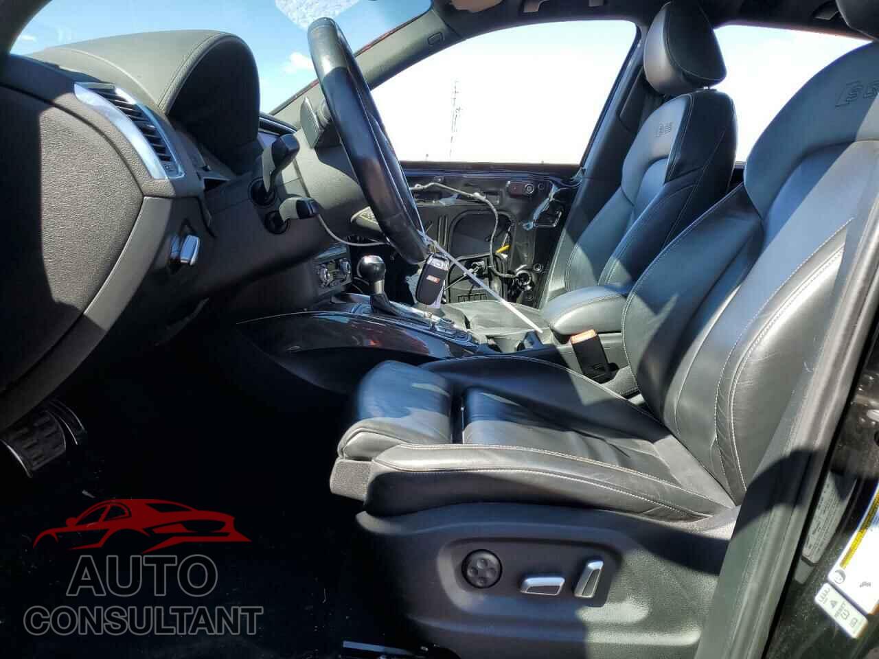 AUDI SQ5 2016 - WA1CCAFP3GA116872