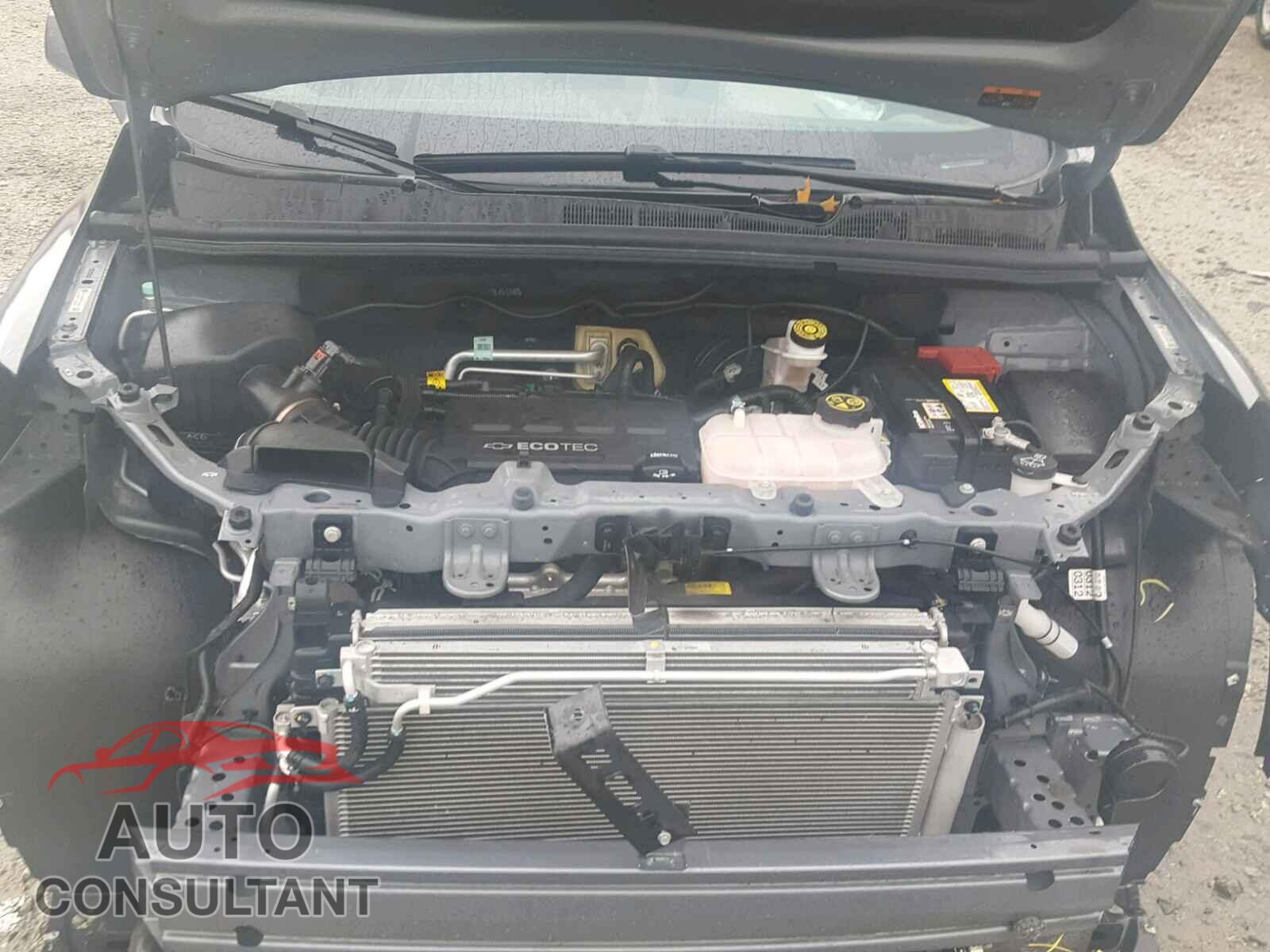 CHEVROLET TRAX 1LT 2015 - KL7CJRSB7FB171464