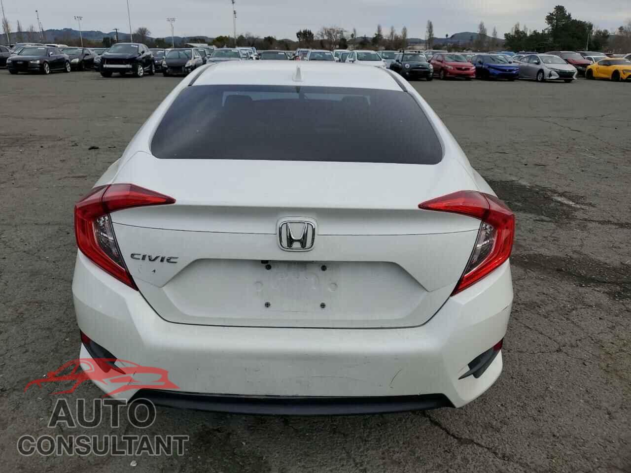 HONDA CIVIC 2017 - 2HGFC2F76HH558879