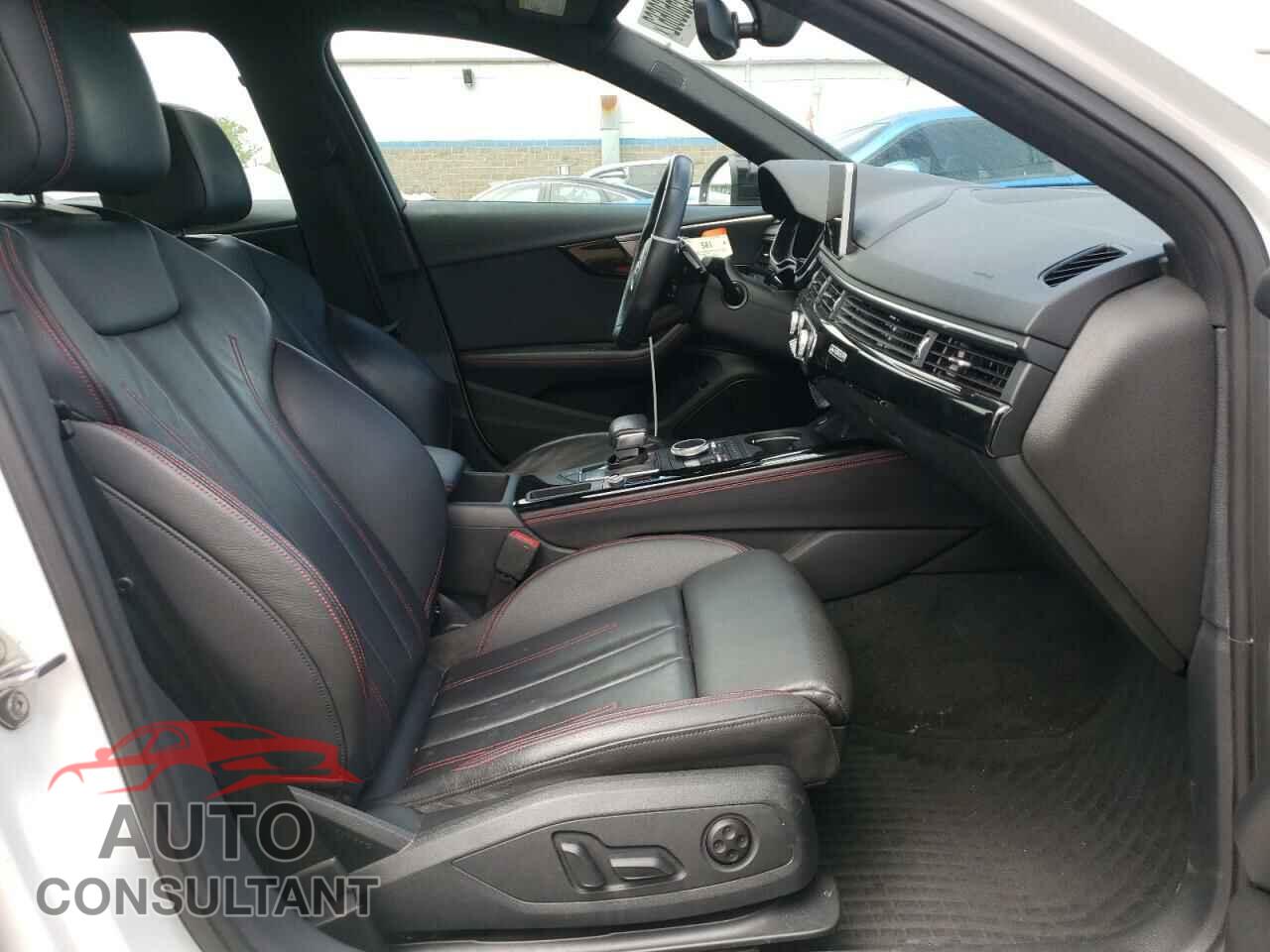 AUDI A4 2018 - WAUENAF41JA099833