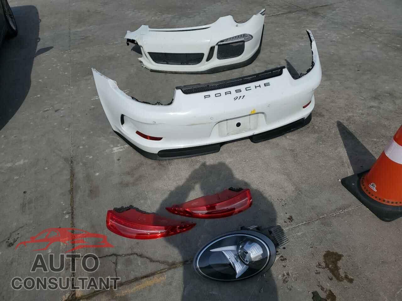 PORSCHE 911 2015 - WP0CB2A95FS154734