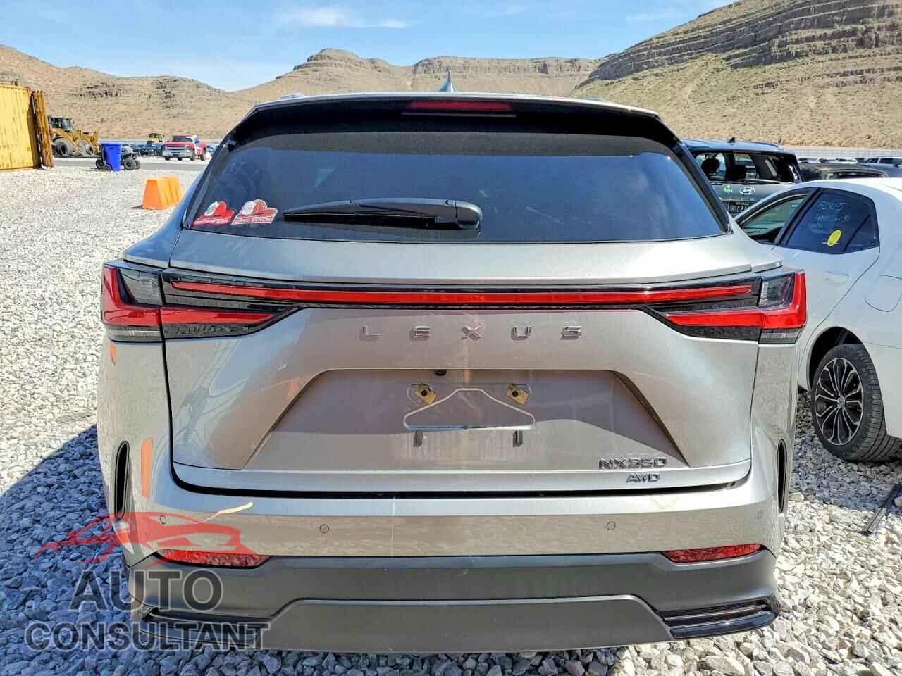 LEXUS UNKNOWN 2024 - 2T2GGCEZ7RC036043