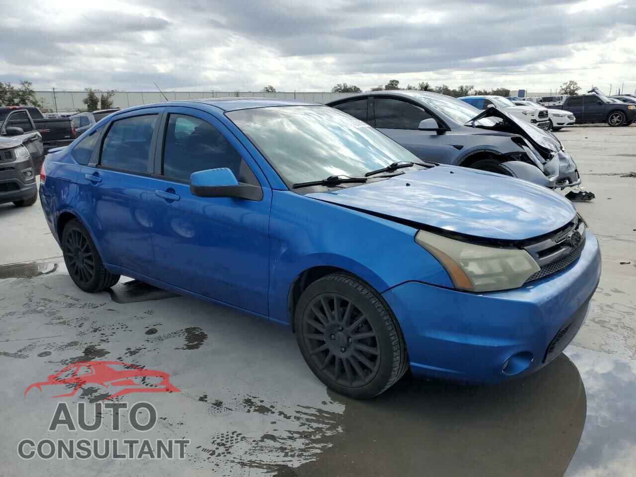 FORD FOCUS 2010 - 1FAHP3GN3AW252590