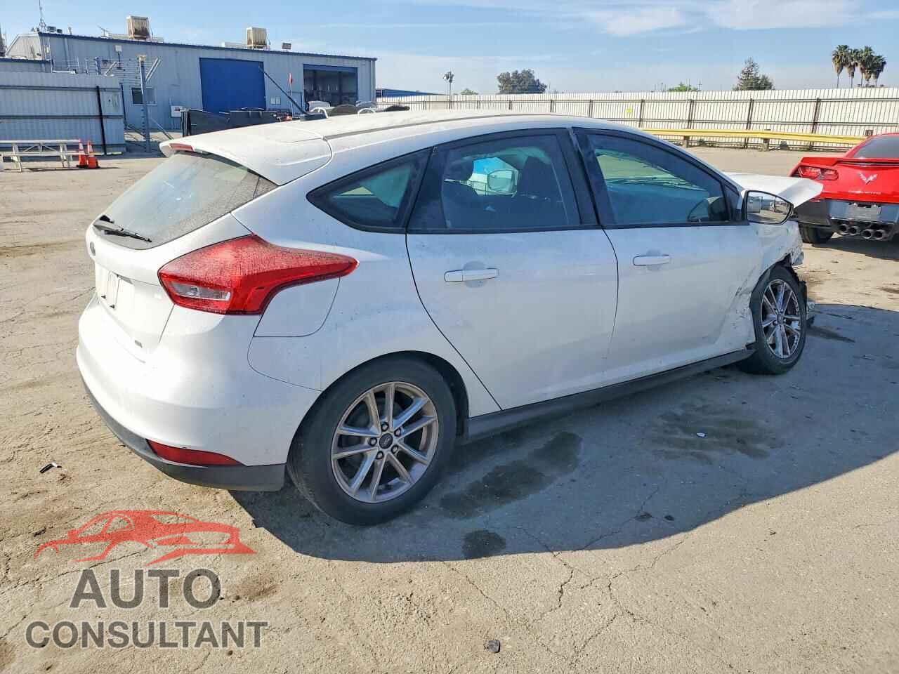 FORD FOCUS 2015 - 1FADP3K22FL221951